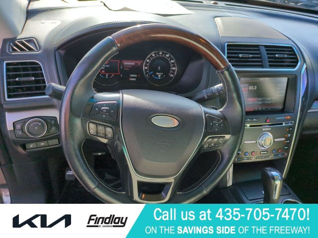 Used 2016 Ford Explorer Platinum AWD/4WD image 19