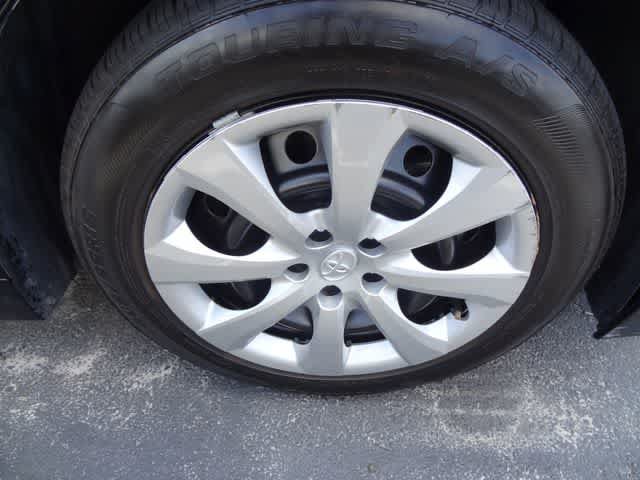 Certified 2024 Toyota Corolla LE FWD image 23