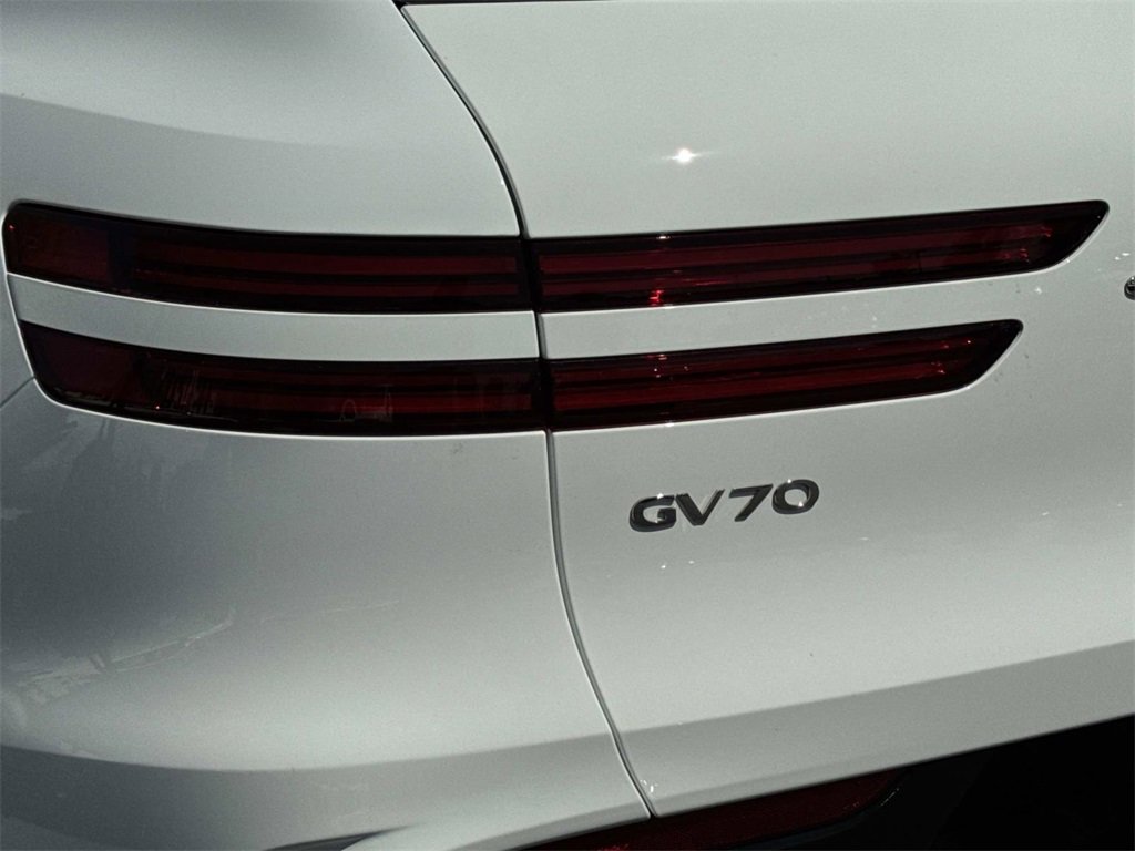New 2026 Genesis GV70 3.5T Sport Prestige image 15