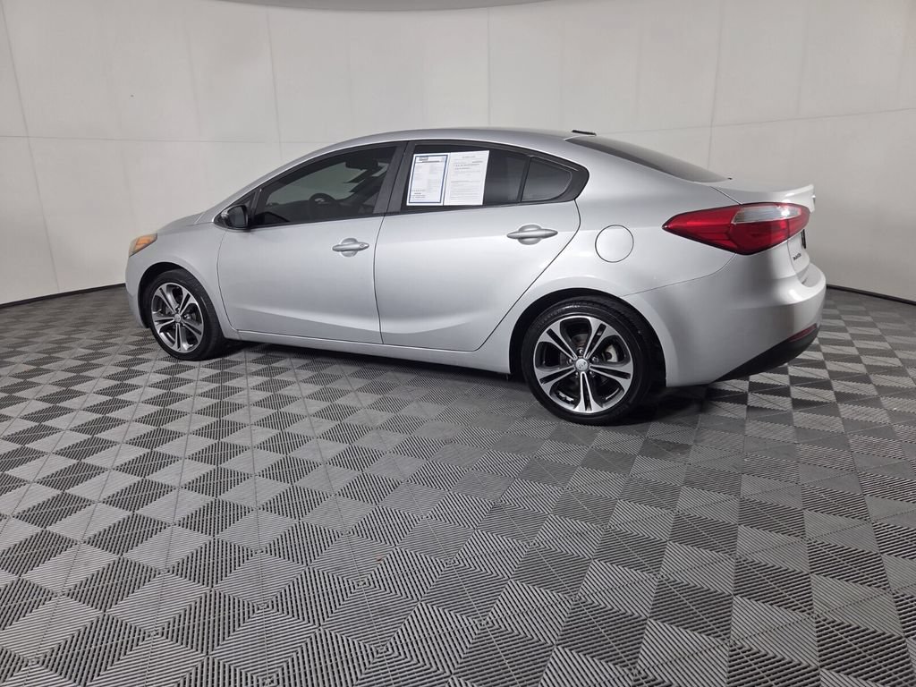 Used 2016 Kia Forte LX w/ LX Popular Plus Package FWD image 8