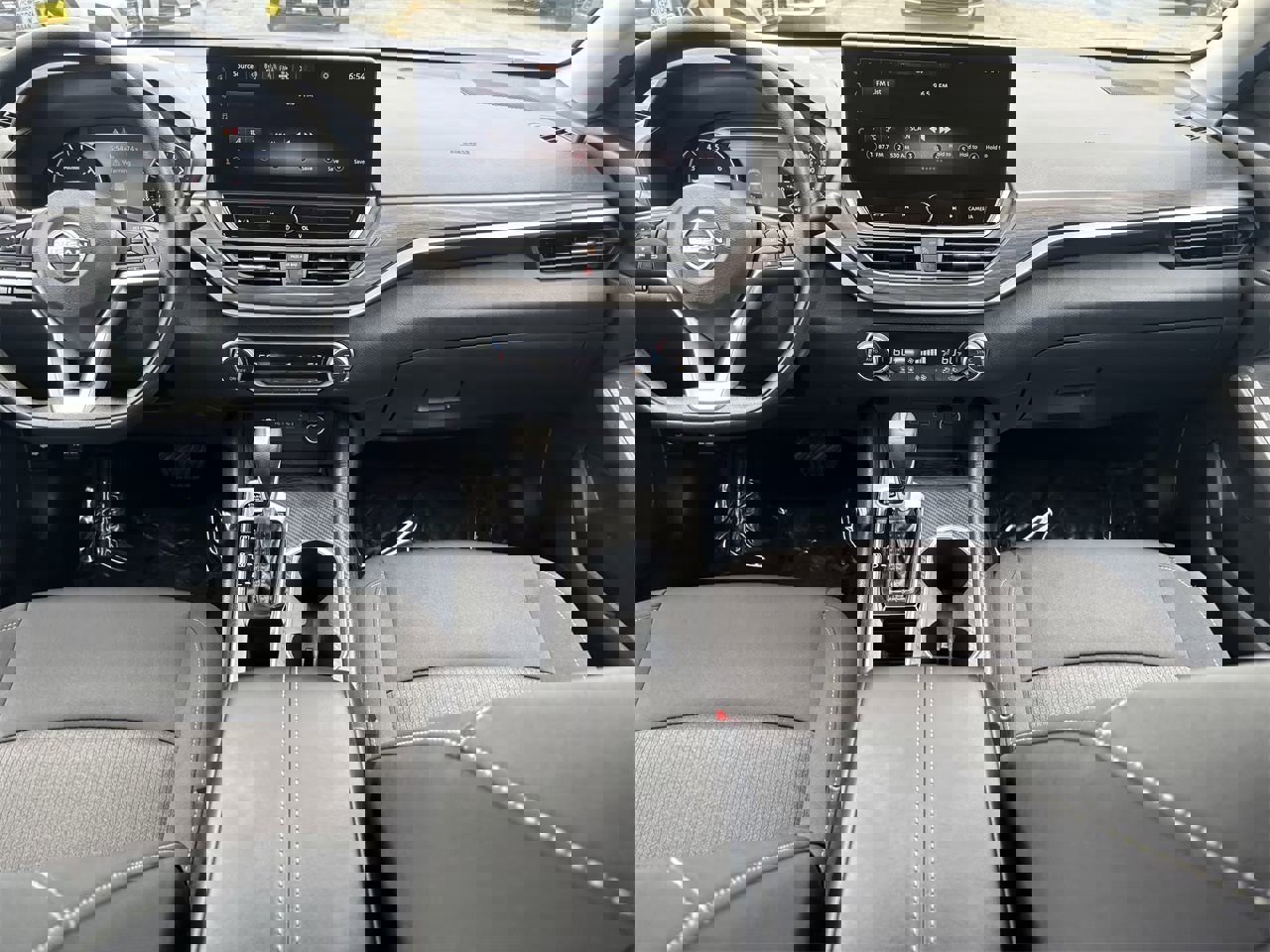 New 2025 Nissan Altima 2.5 SV w/ SV Special Edition Package image 16