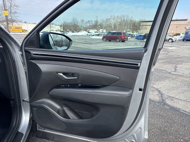 Used 2024 Hyundai Tucson Limited image 34