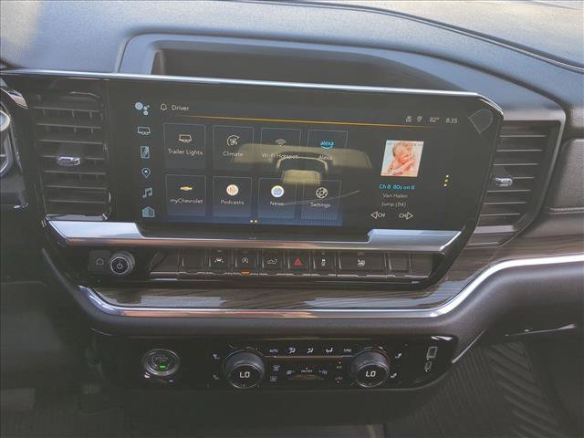 Used 2023 Chevrolet Silverado 1500 LT AWD/4WD image 14