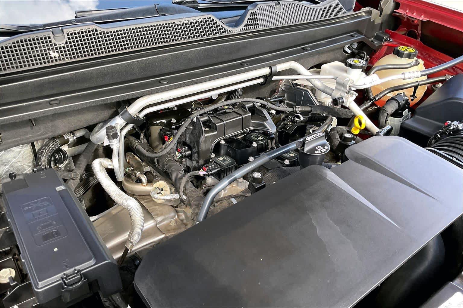 Used 2023 Chevrolet Colorado LT RWD image 28