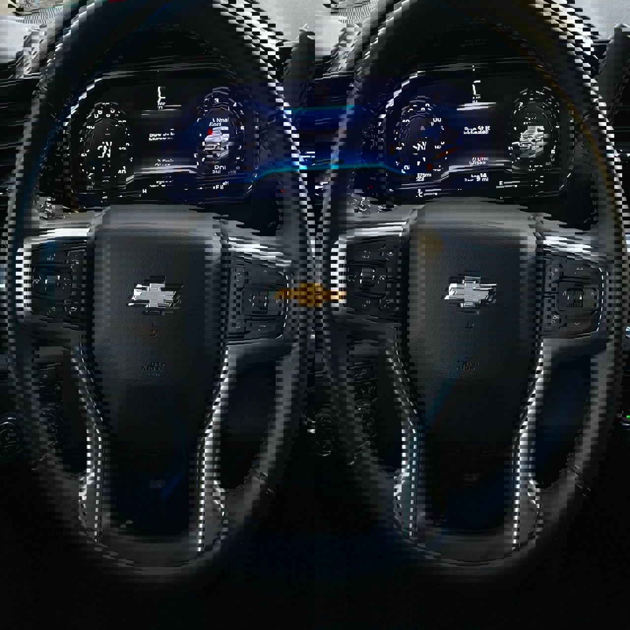 Used 2025 Chevrolet Silverado 1500 LT image 12