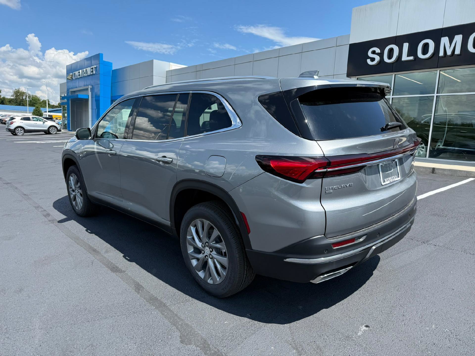 New 2026 Buick Enclave Preferred AWD/4WD image 3