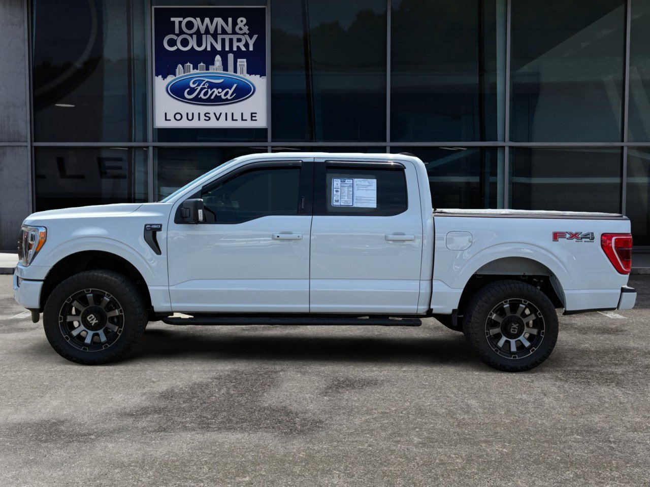 Used 2021 Ford F150 XLT w/ Equipment Group 302A High AWD/4WD image 6