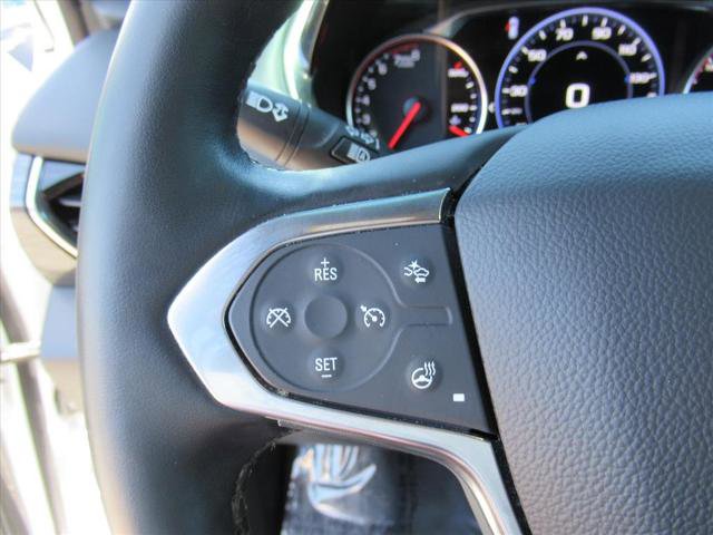 Used 2023 Chevrolet Traverse High Country FWD image 24