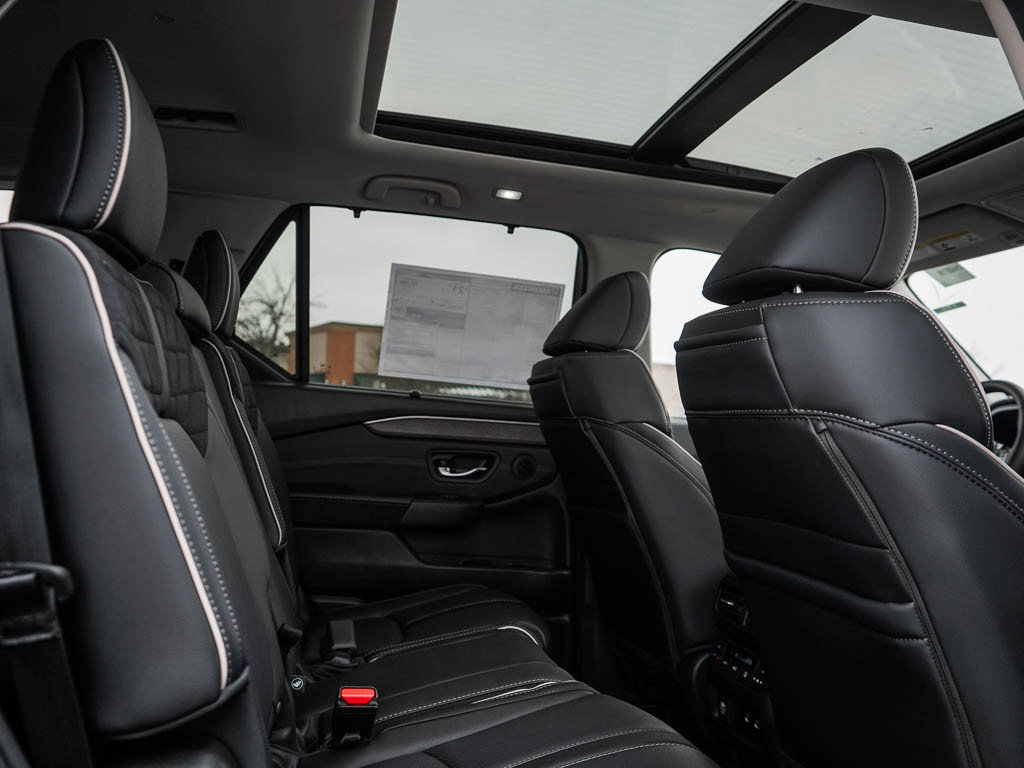 New 2026 Honda Pilot Elite image 13