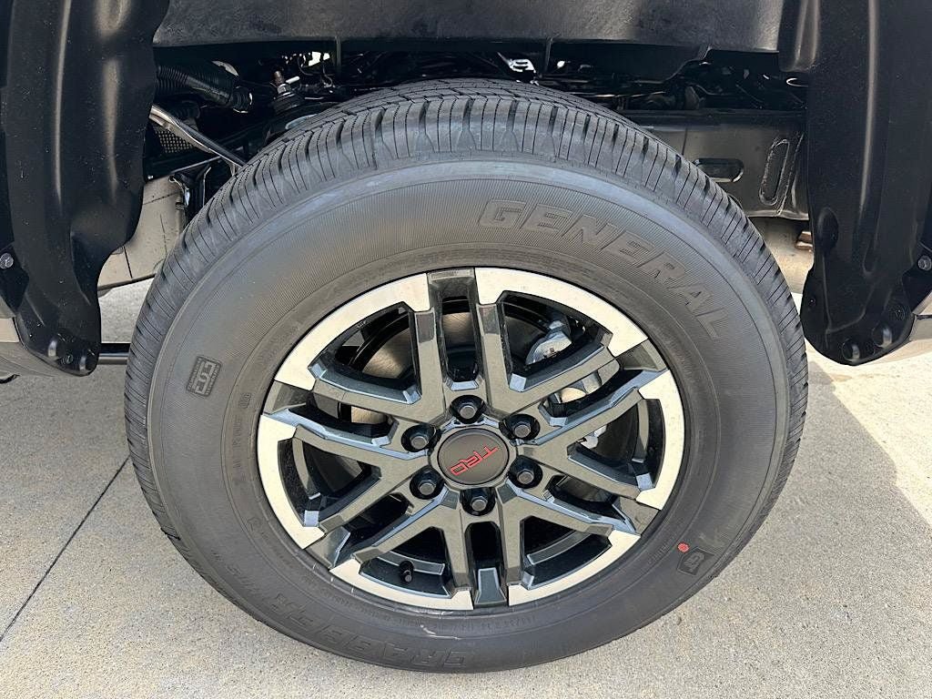 New 2026 Toyota Tacoma TRD Sport AWD/4WD image 15