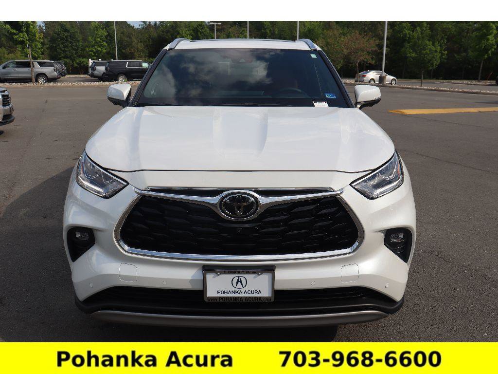 Used 2025 Toyota Highlander Platinum AWD/4WD video 2