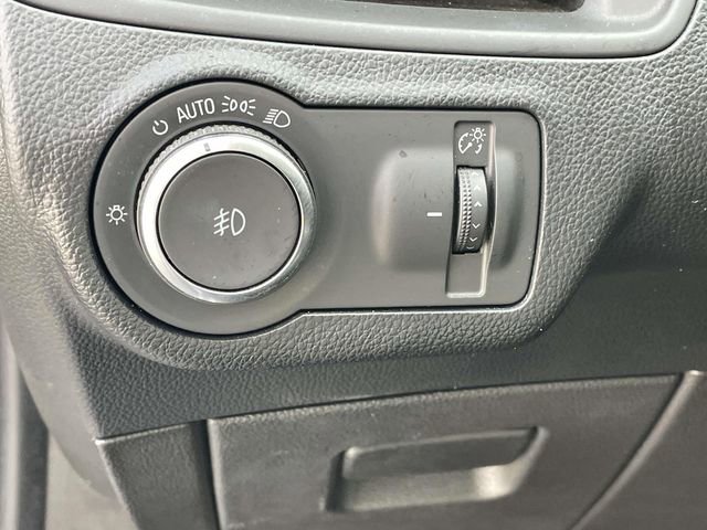 Used 2020 Buick Envision Essence image 18