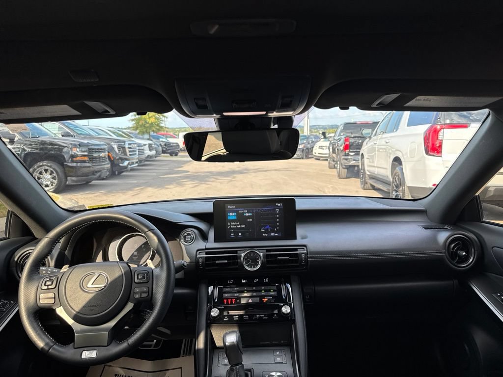 Used 2025 Lexus IS 350 F Sport RWD image 20