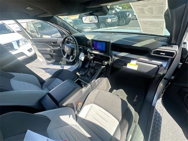 Used 2025 Toyota 4Runner TRD Off-Road image 32