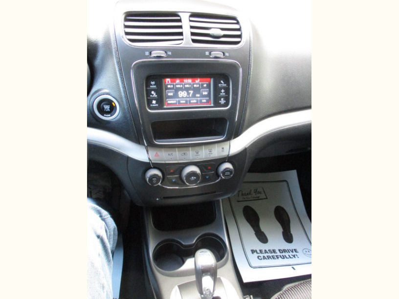 Used 2014 Dodge Journey SXT image 15