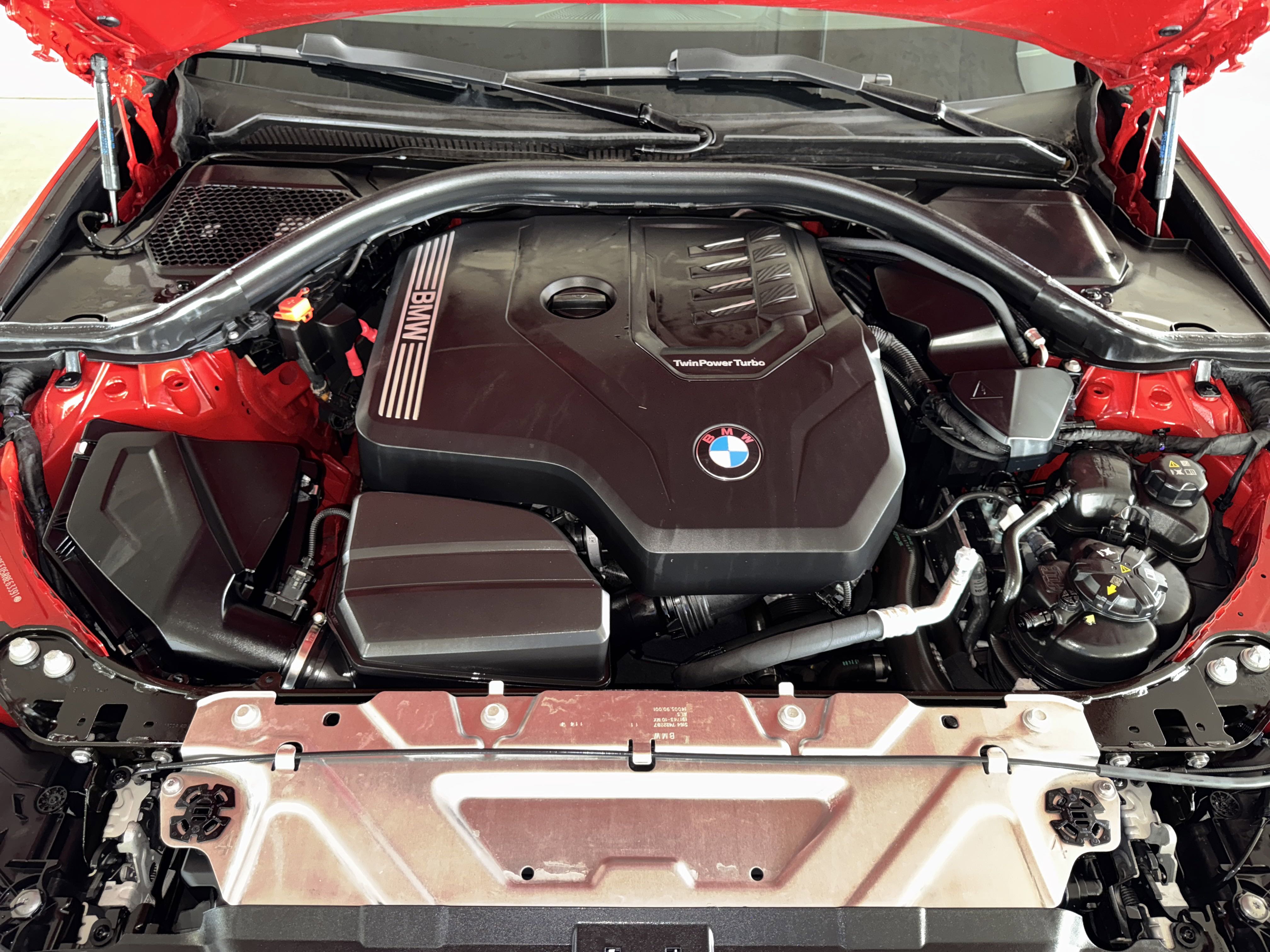Certified 2024 BMW 330i Sedan image 33