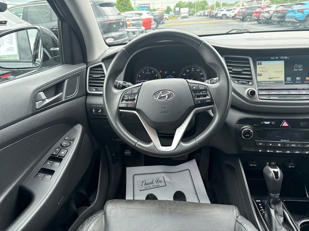Used 2017 Hyundai Tucson Limited AWD/4WD image 25