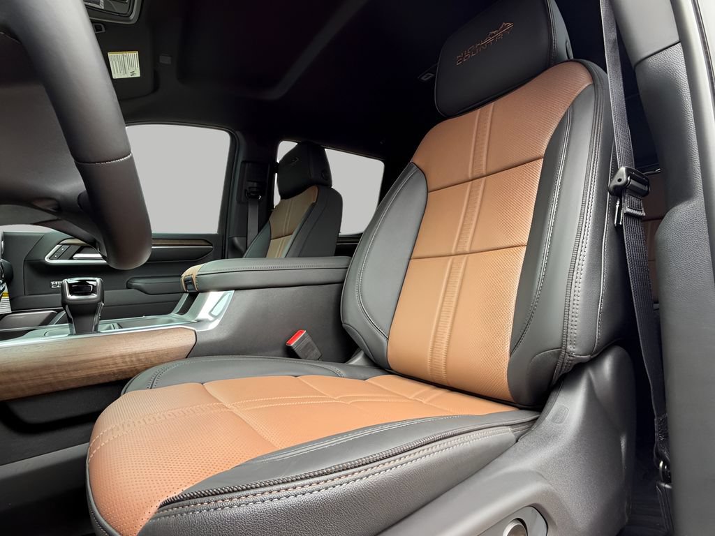 New 2026 Chevrolet Silverado 1500 High Country w/ Technology Package AWD/4WD image 20