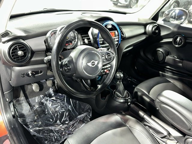 Used 2015 MINI Cooper 2-Door Hardtop image 29