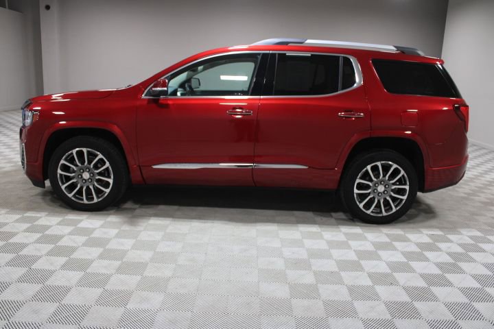 Used 2021 GMC Acadia Denali w/ Denali Technology Package AWD/4WD image 8