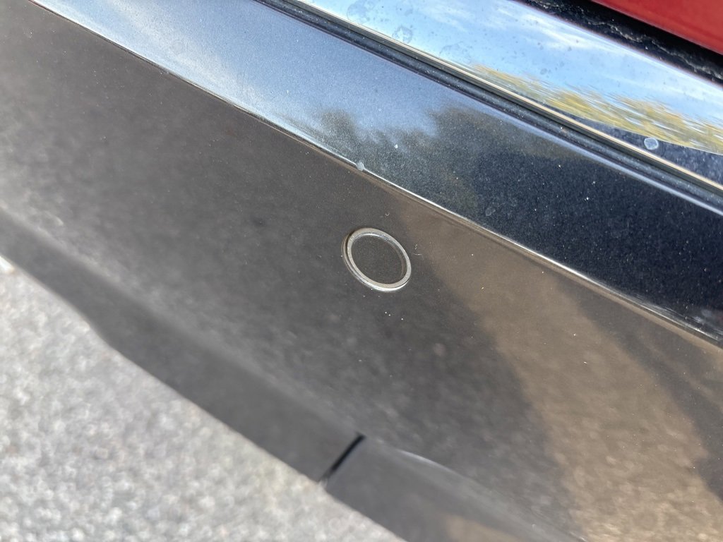 Used 2019 Buick Enclave Essence image 25