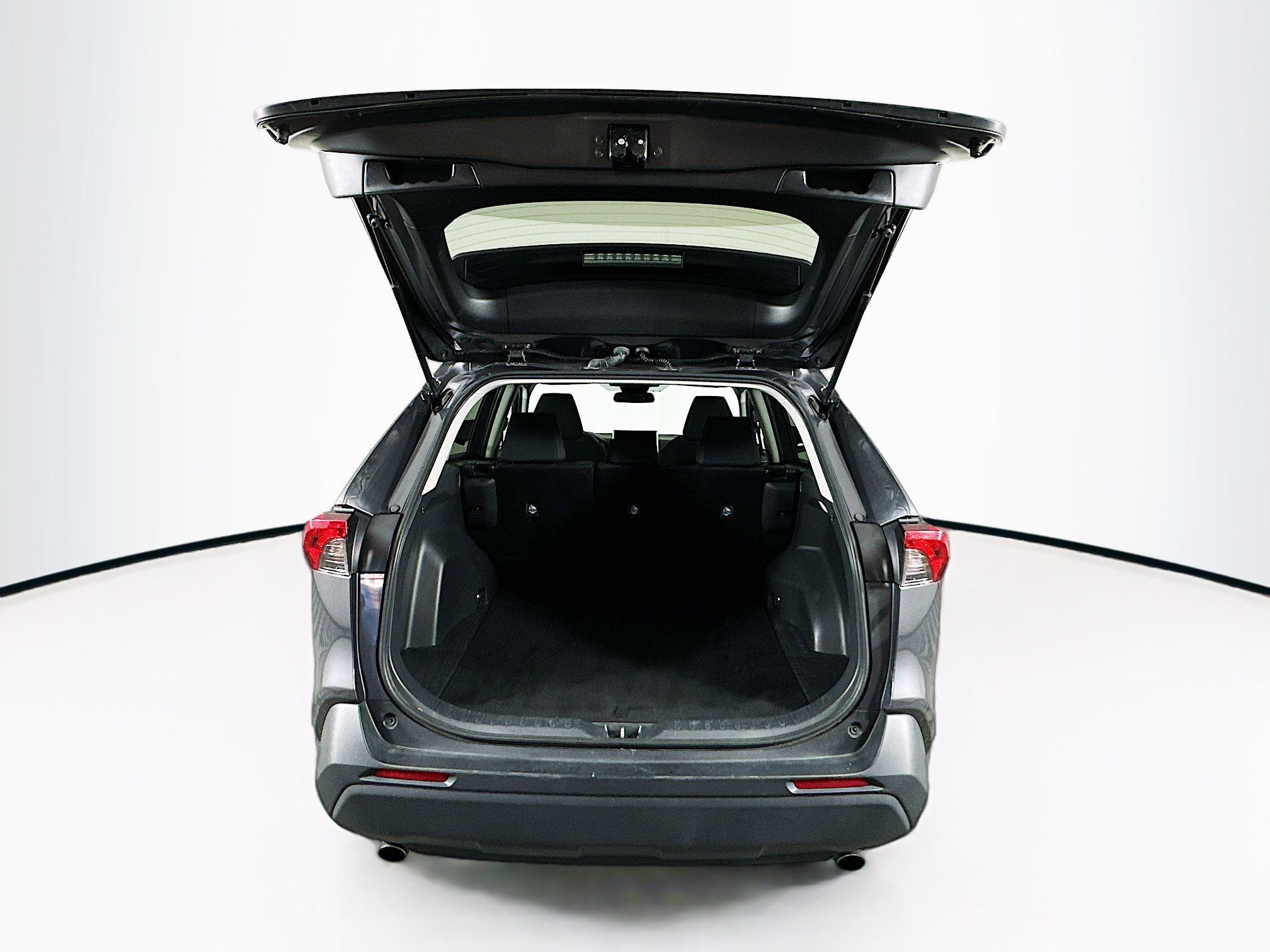 Used 2024 Toyota RAV4 LE image 26