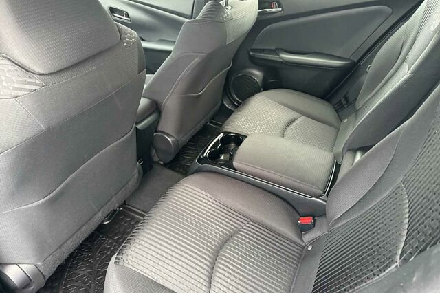 Used 2019 Toyota Prius Prime Plus FWD image 12