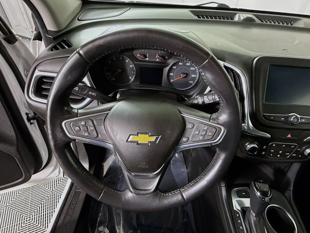 Used 2018 Chevrolet Equinox LT AWD/4WD image 19