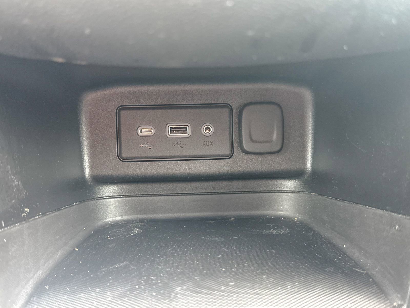 Used 2022 Chevrolet Equinox LT AWD/4WD image 34