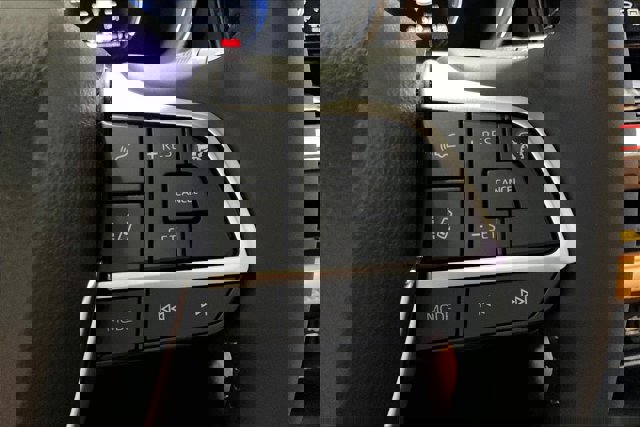 Used 2026 Toyota Highlander Platinum image 19