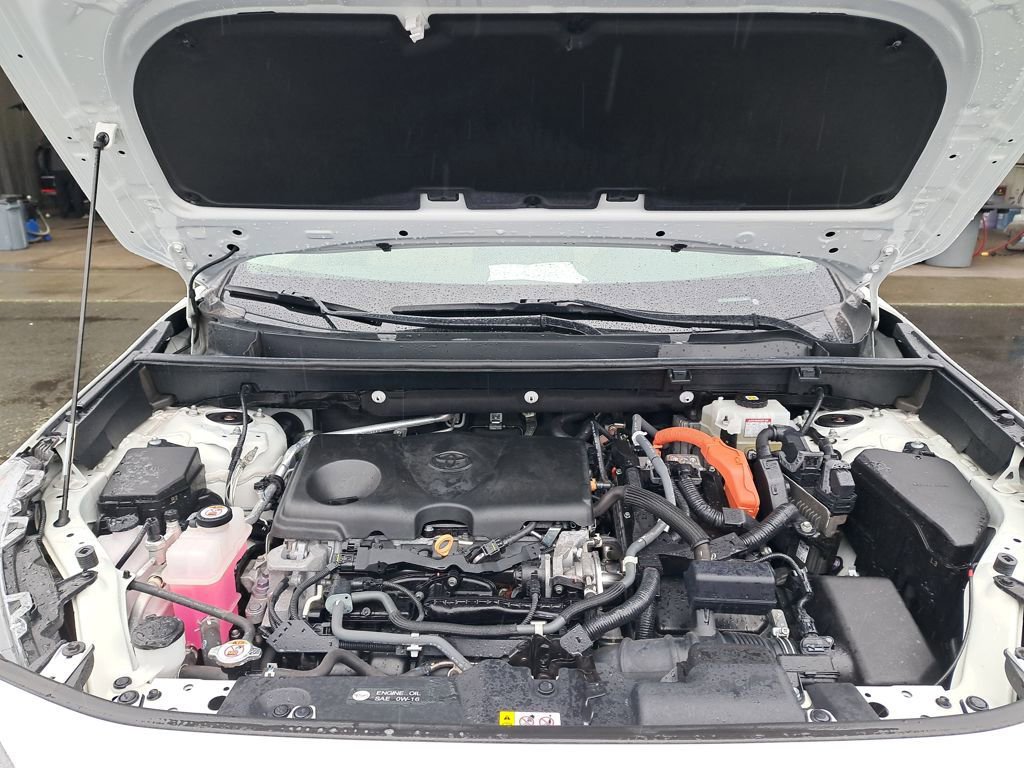 Used 2021 Toyota RAV4 XLE Premium image 27