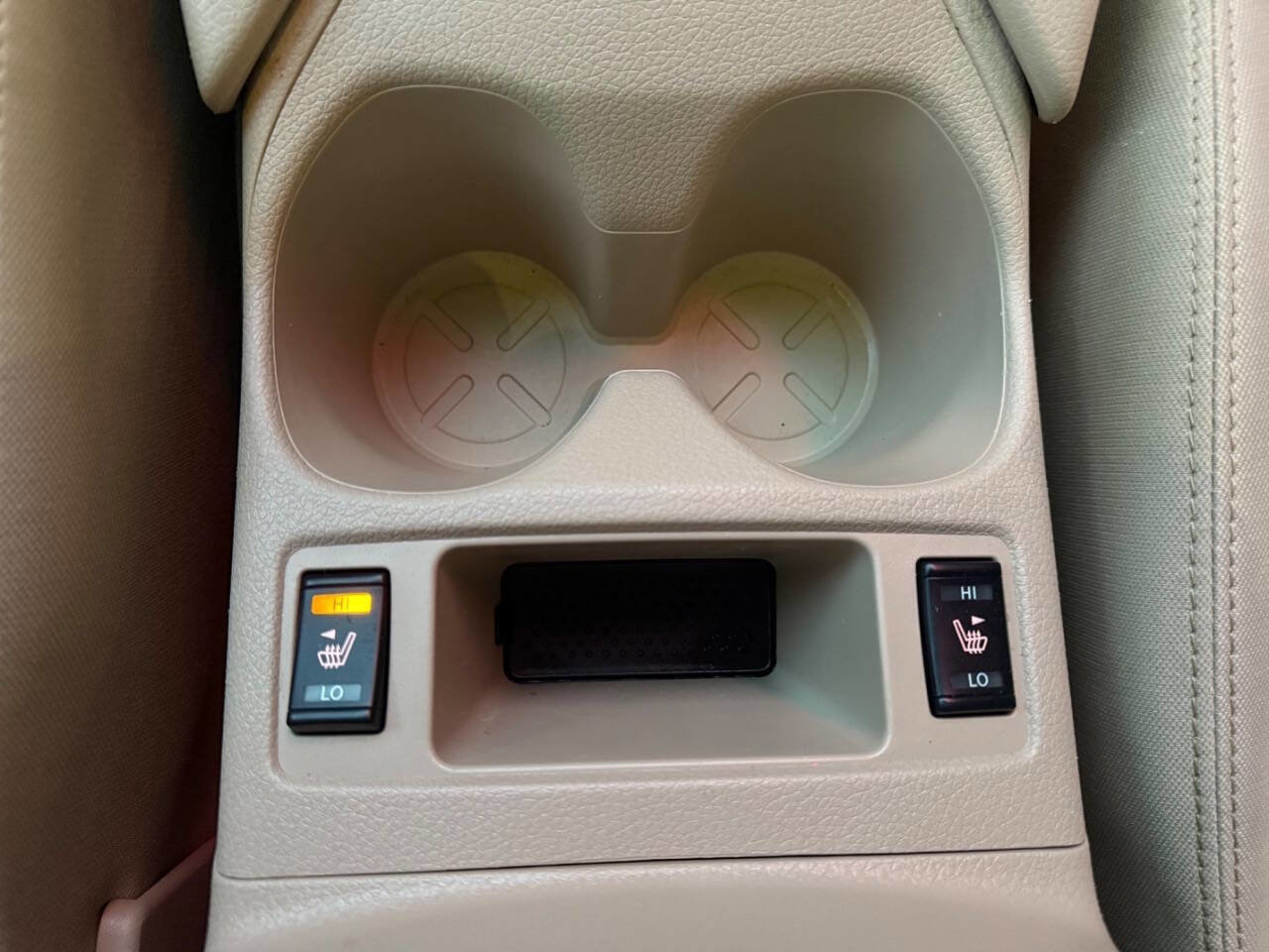 Used 2017 Nissan Rogue SV image 14