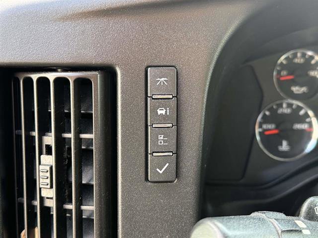 Used 2018 Chevrolet Express 2500 2500 w/ Driver Convenience Package image 31
