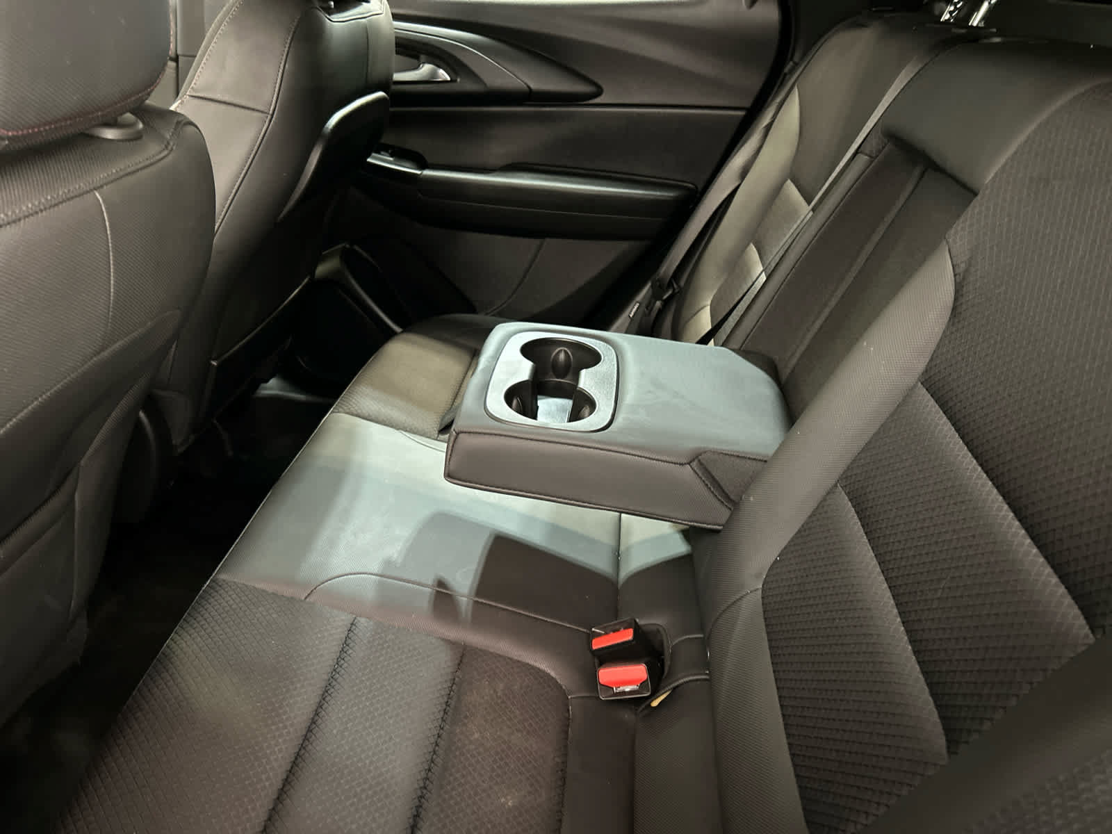Used 2023 Chevrolet TrailBlazer RS w/ Sun and Liftgate Package FWD image 10