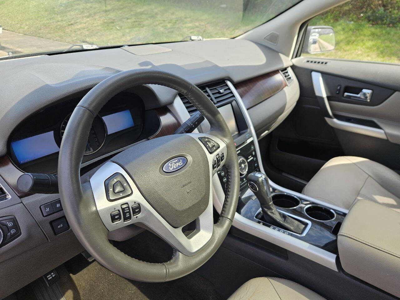 Used 2013 Ford Edge Limited image 10