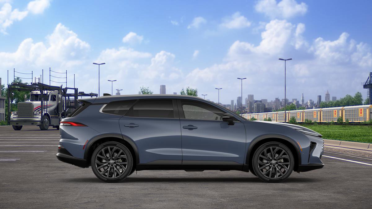 New 2025 Toyota Crown Signia w/ Advanced Technology Package image 34