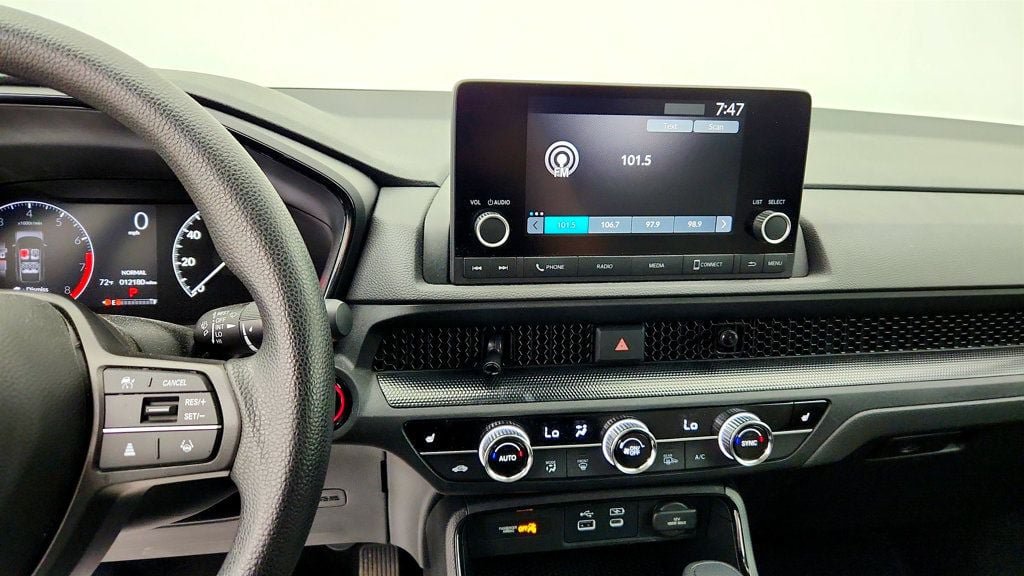 Used 2025 Honda CR-V EX image 17
