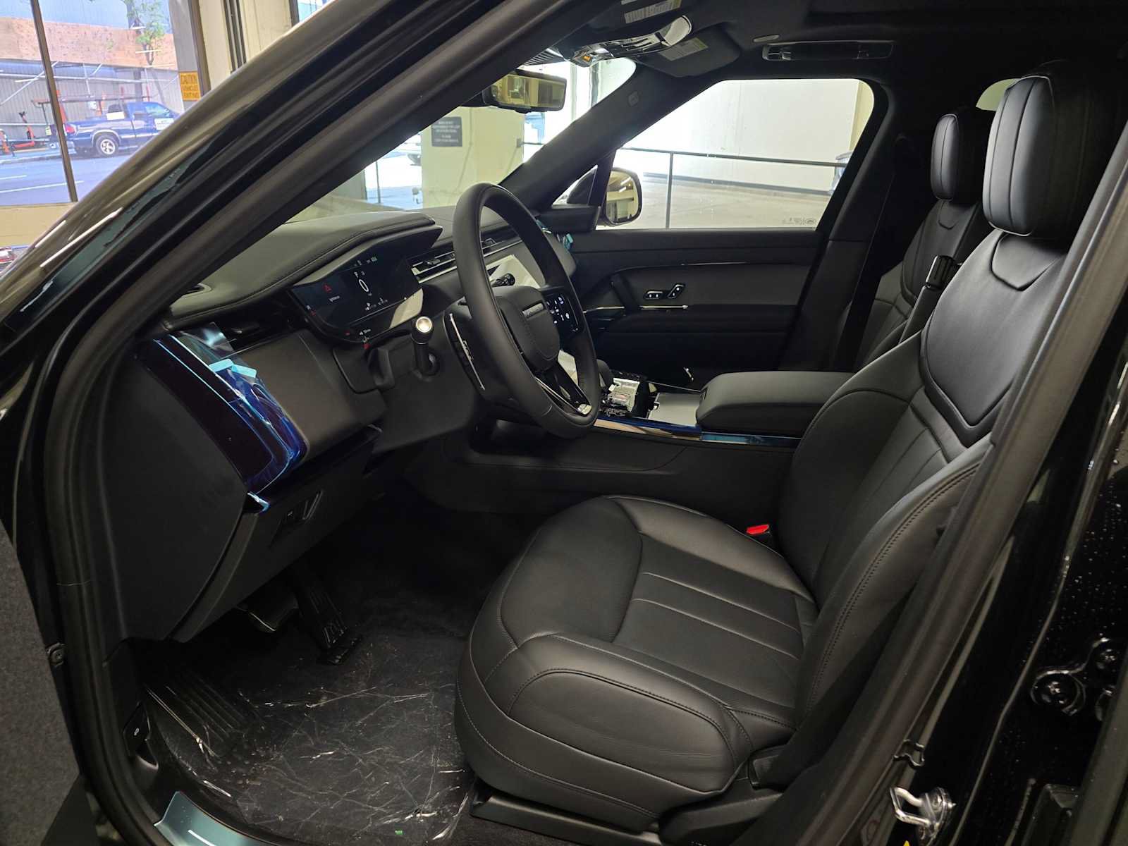 New 2026 Land Rover Range Rover Sport Dynamic SE AWD/4WD image 22