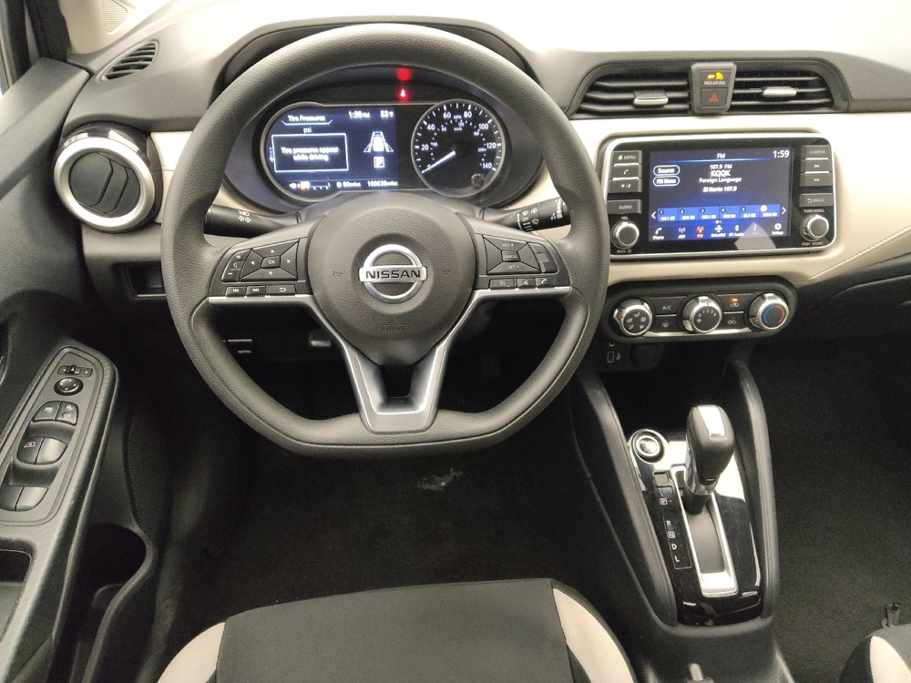 Used 2021 Nissan Versa SV image 22