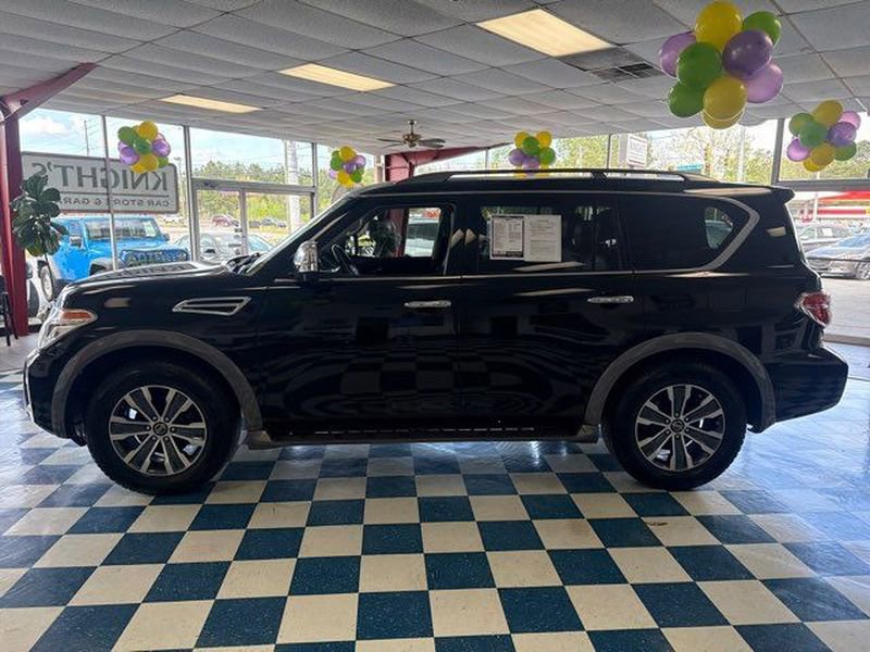 Used 2018 Nissan Armada SL w/ Moonroof Package image 4