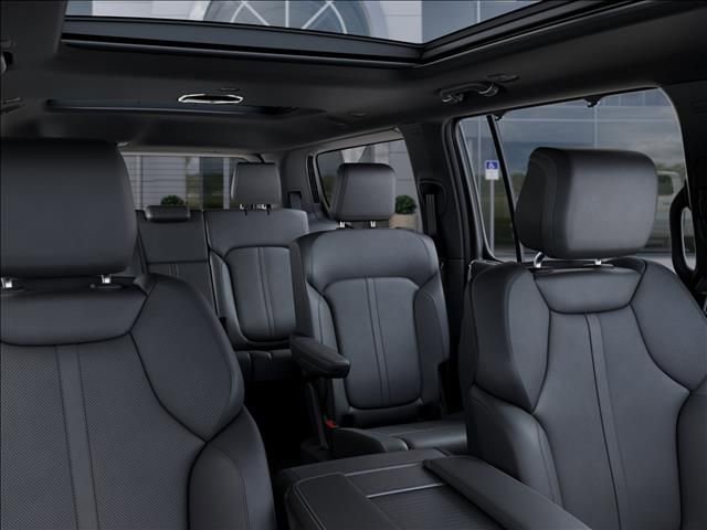New 2026 Jeep Grand Wagoneer Limited AWD/4WD image 26