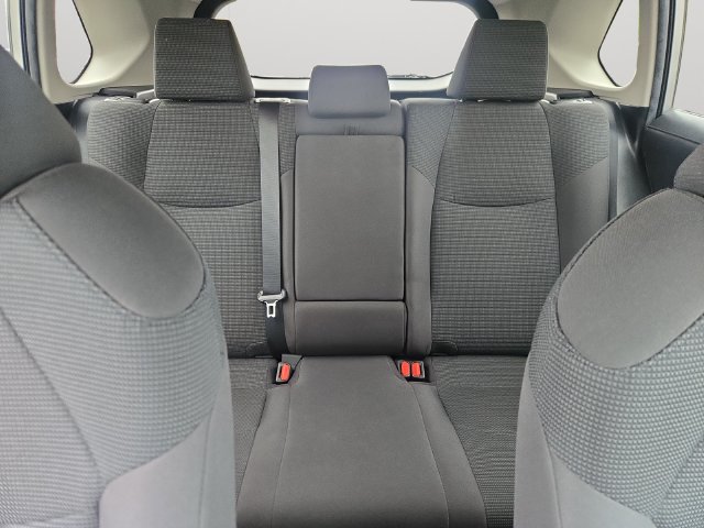 Certified 2021 Toyota RAV4 LE AWD/4WD image 16