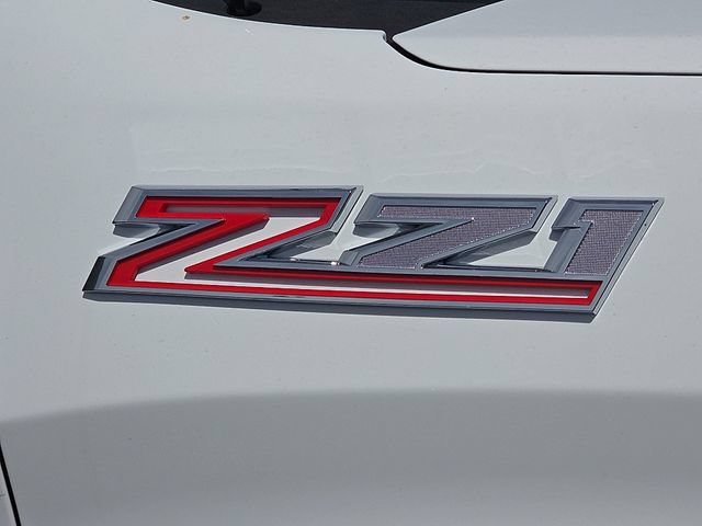 New 2026 Chevrolet Silverado 1500 RST w/ Z71 Off-Road Package AWD/4WD image 6