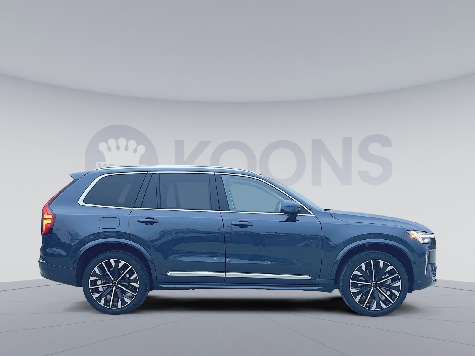 New 2026 Volvo XC90 B6 Ultra w/ Lounge Package image 8