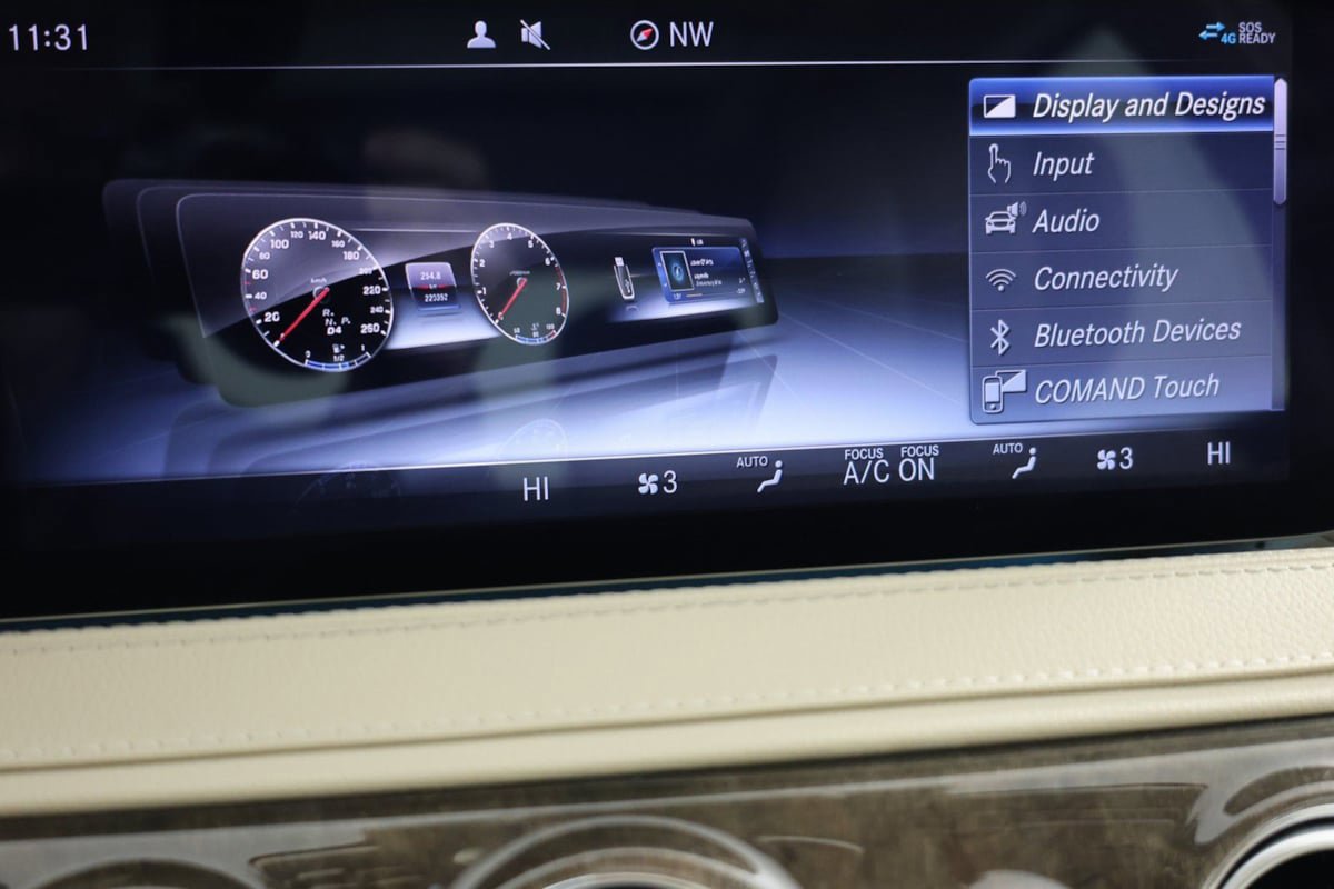 Used 2020 Mercedes-Benz S 560 4MATIC Sedan image 54