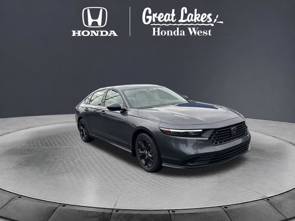 Used 2025 Honda Accord SE image 4
