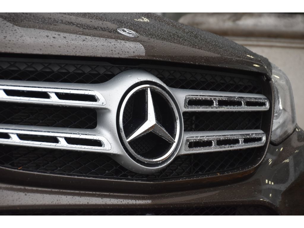 Used 2017 Mercedes-Benz GLS 450 4MATIC image 10