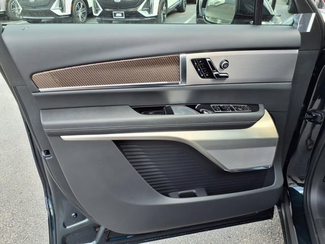 New 2026 Cadillac Vistiq Luxury image 26