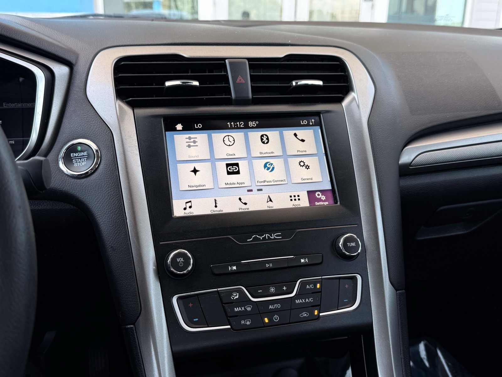Used 2019 Ford Fusion SE FWD image 31