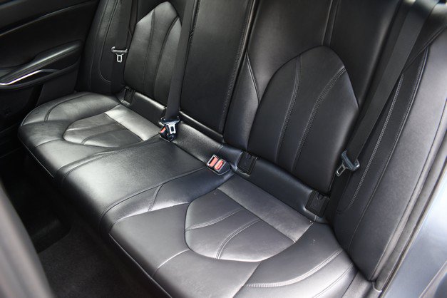 Certified 2019 Toyota Avalon XLE w/ Moonroof Package FWD image 23